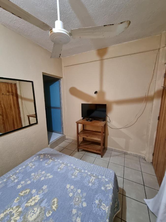 Hotel Amueblados Gaby Сиуатанехо Экстерьер фото