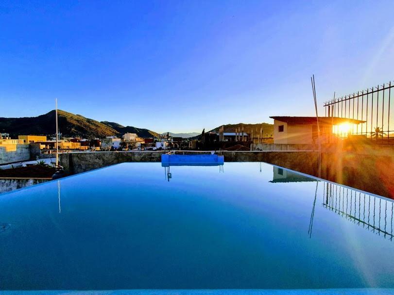 Hotel Amueblados Gaby Сиуатанехо Экстерьер фото